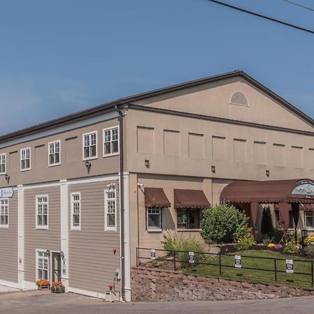 Harbor House Inn Sackets Harbor Extérieur photo