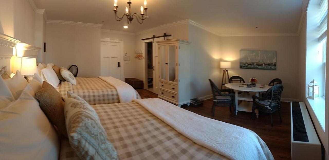 Harbor House Inn Sackets Harbor Extérieur photo